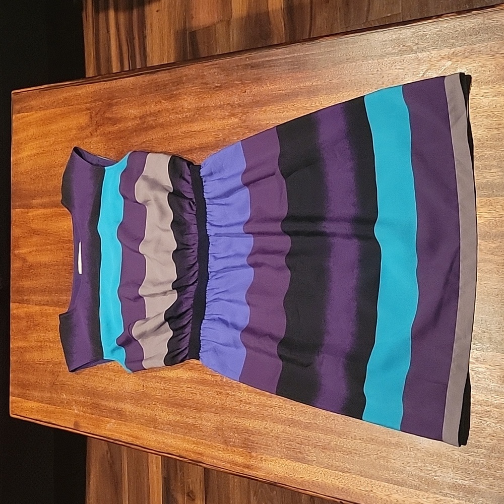 Womens size Small, A line/midi sleeveless dress from the Loft.